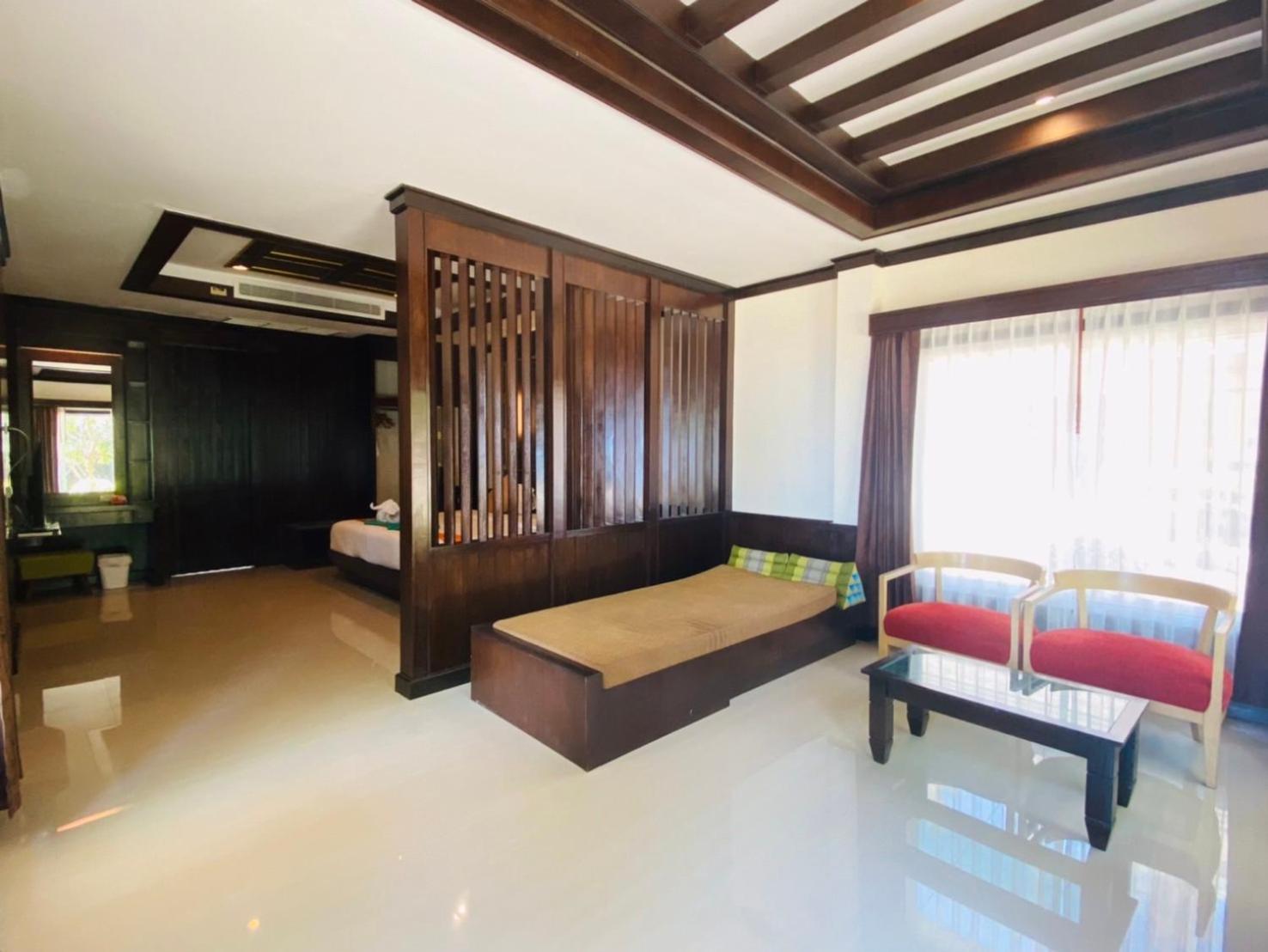 Beach Bungalow At Lanta Resort Ko Lanta Esterno foto