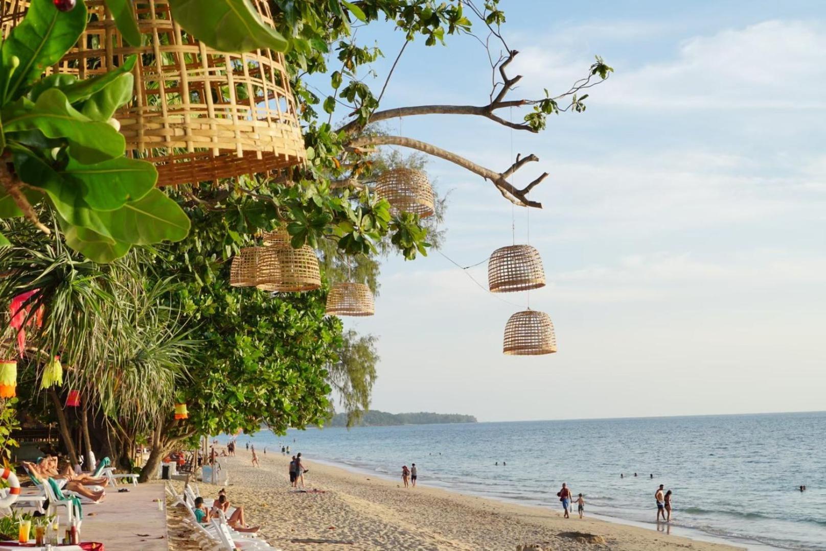 Beach Bungalow At Lanta Resort Ko Lanta Esterno foto